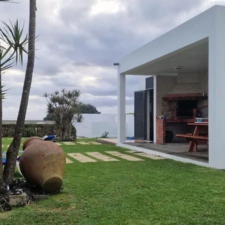 Luxury Villa *